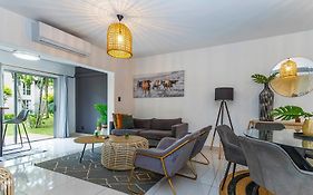 Ground Floor 3-Bedroom Apartment On The Estuary